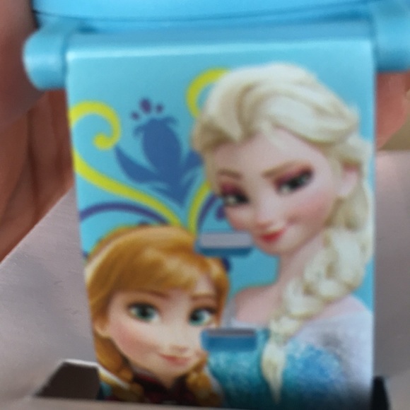 AVON Disney Frozen digital projection watch - Picture 5 of 7